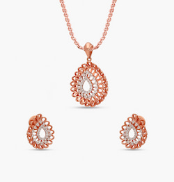 The Fancy Flare Pendant Set